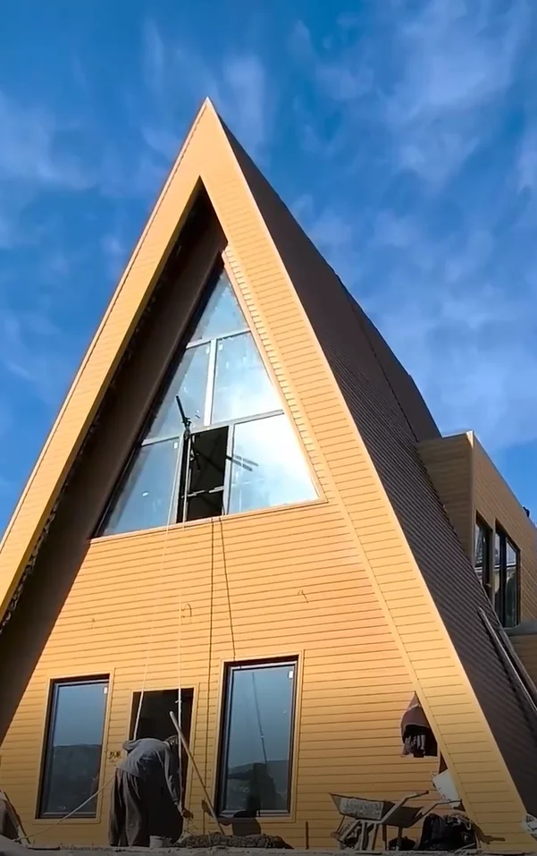 کلبه سوییسی | HBBoard